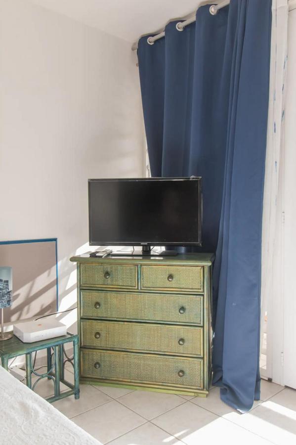 דירות Le Marin Un Pied-A-Terre Face A La Marina מראה חיצוני תמונה