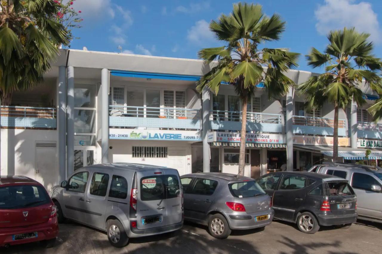 דירות Le Marin Un Pied-A-Terre Face A La Marina מראה חיצוני תמונה